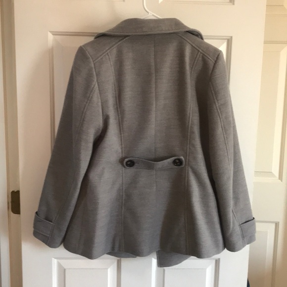 Short light grey pea coat size 12 - Picture 3 of 5